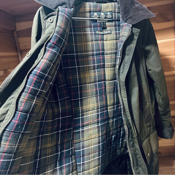 Barbour Olive Utility Jacket with Hood - Picture 7 of 11